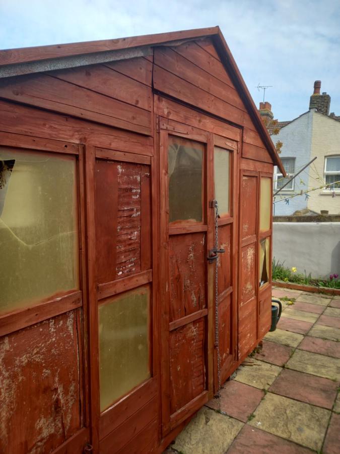 Alistair Bed & Breakfast *