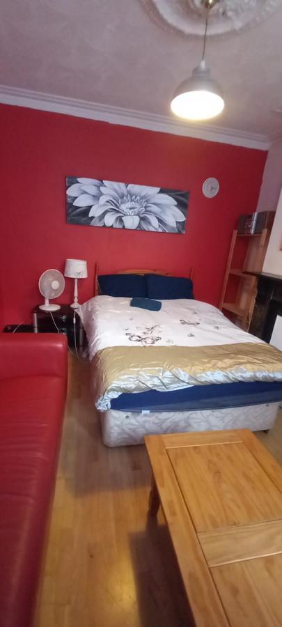 Bed & Breakfast Alistair Chatham (Kent)