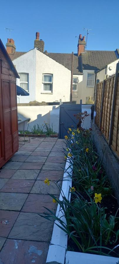 Alistair Bed & Breakfast Chatham (Kent)
